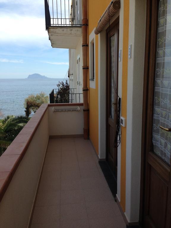 B&B La Goletta Di Salina Santa Marina Salina Exterior photo